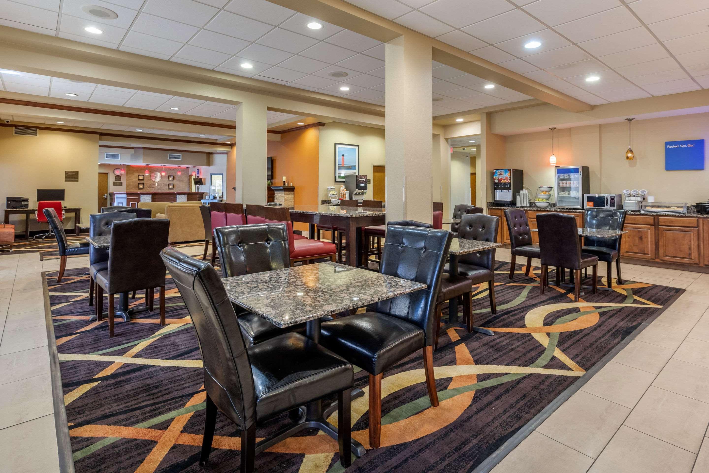 Comfort Inn & Suites Kenosha-Pleasant Prairie Экстерьер фото