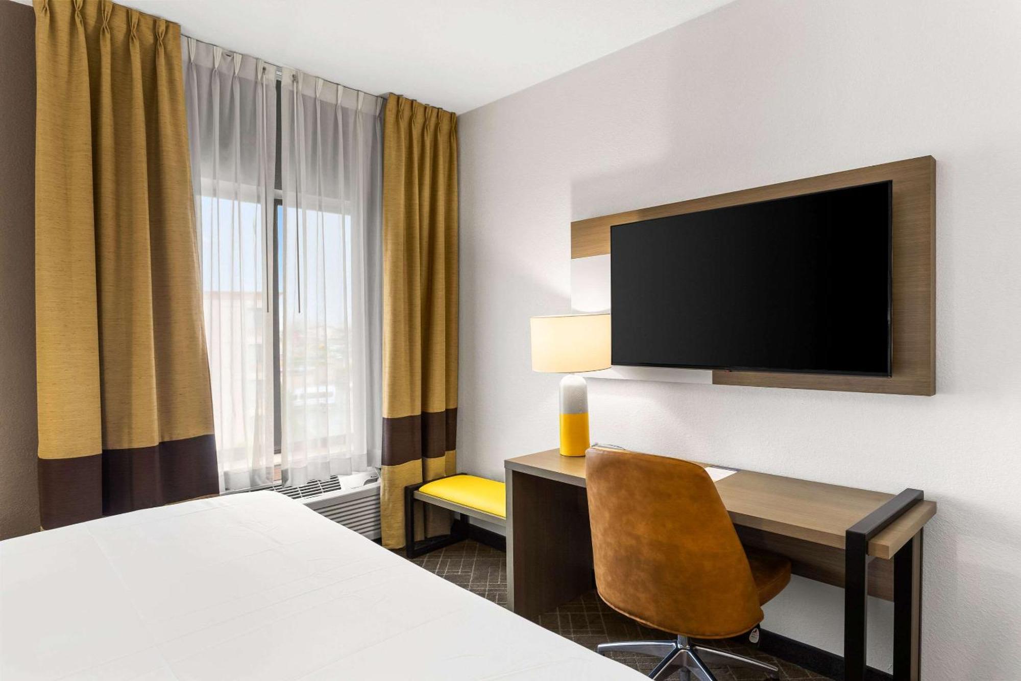 Comfort Inn & Suites Kenosha-Pleasant Prairie Экстерьер фото